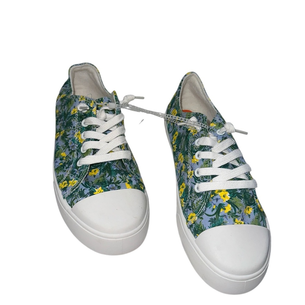 NEW TOMMY BAHAMA Floral Canvas Sneakers with White Soles - Picture 5 of 7